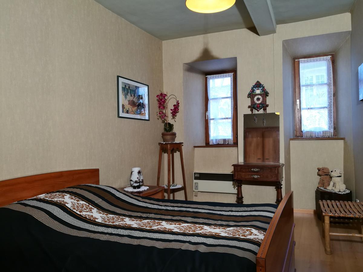 Bed and Breakfast Au Cep De Vigne Рикевир Экстерьер фото