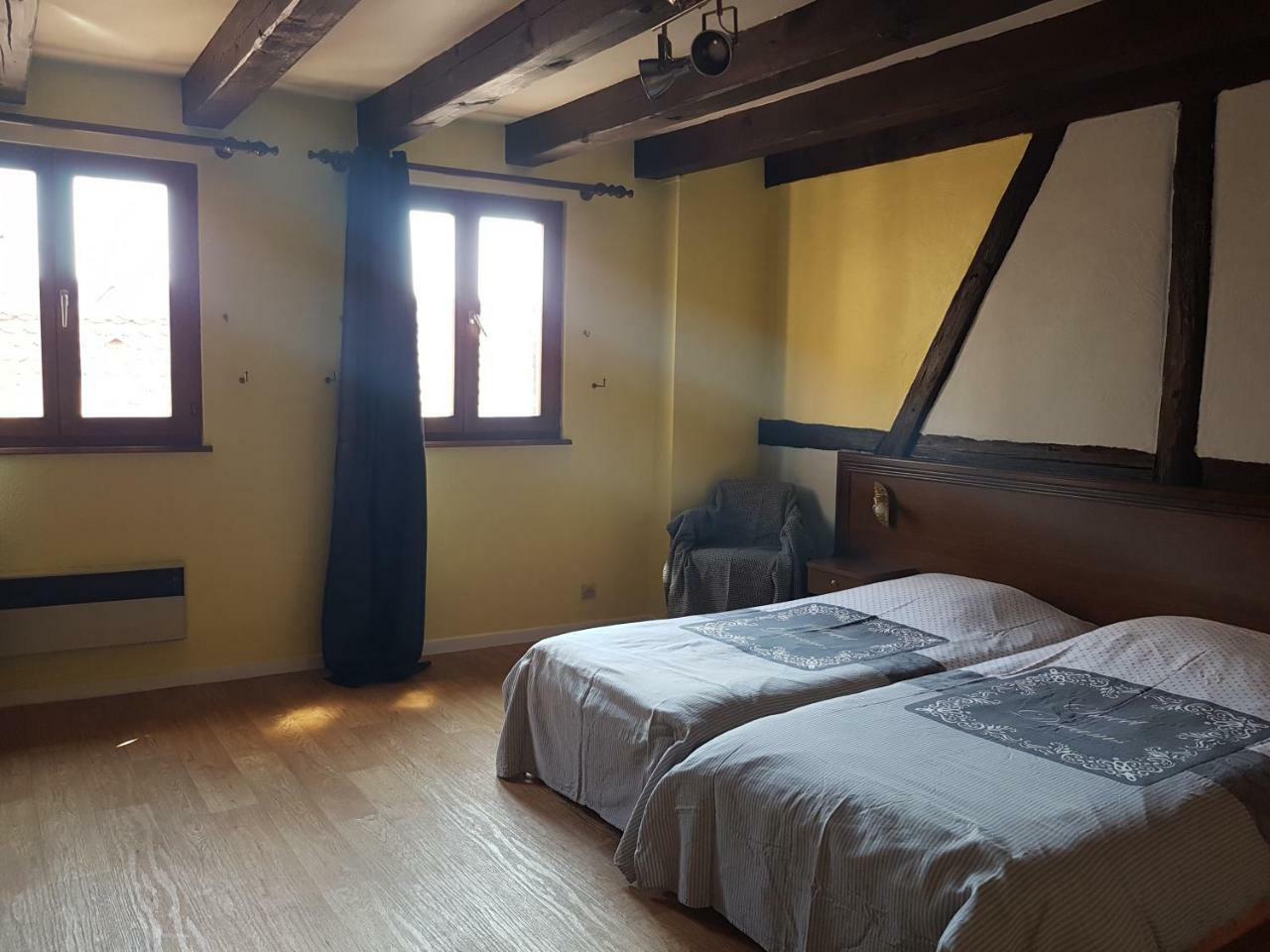 Bed and Breakfast Au Cep De Vigne Рикевир Экстерьер фото